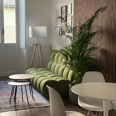 Loft Manzoni 37 شقة *