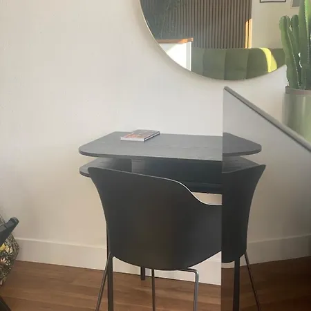 Loft Manzoni 37 *